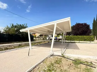 Pensilina per auto