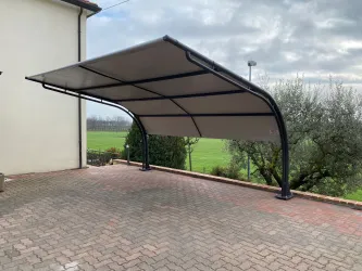 Pensilina auto ombreggiante antigrandine impermeabile