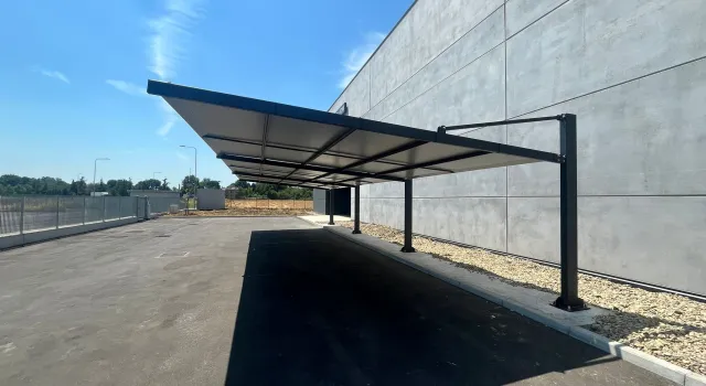 Pensilina per auto a carico neve 